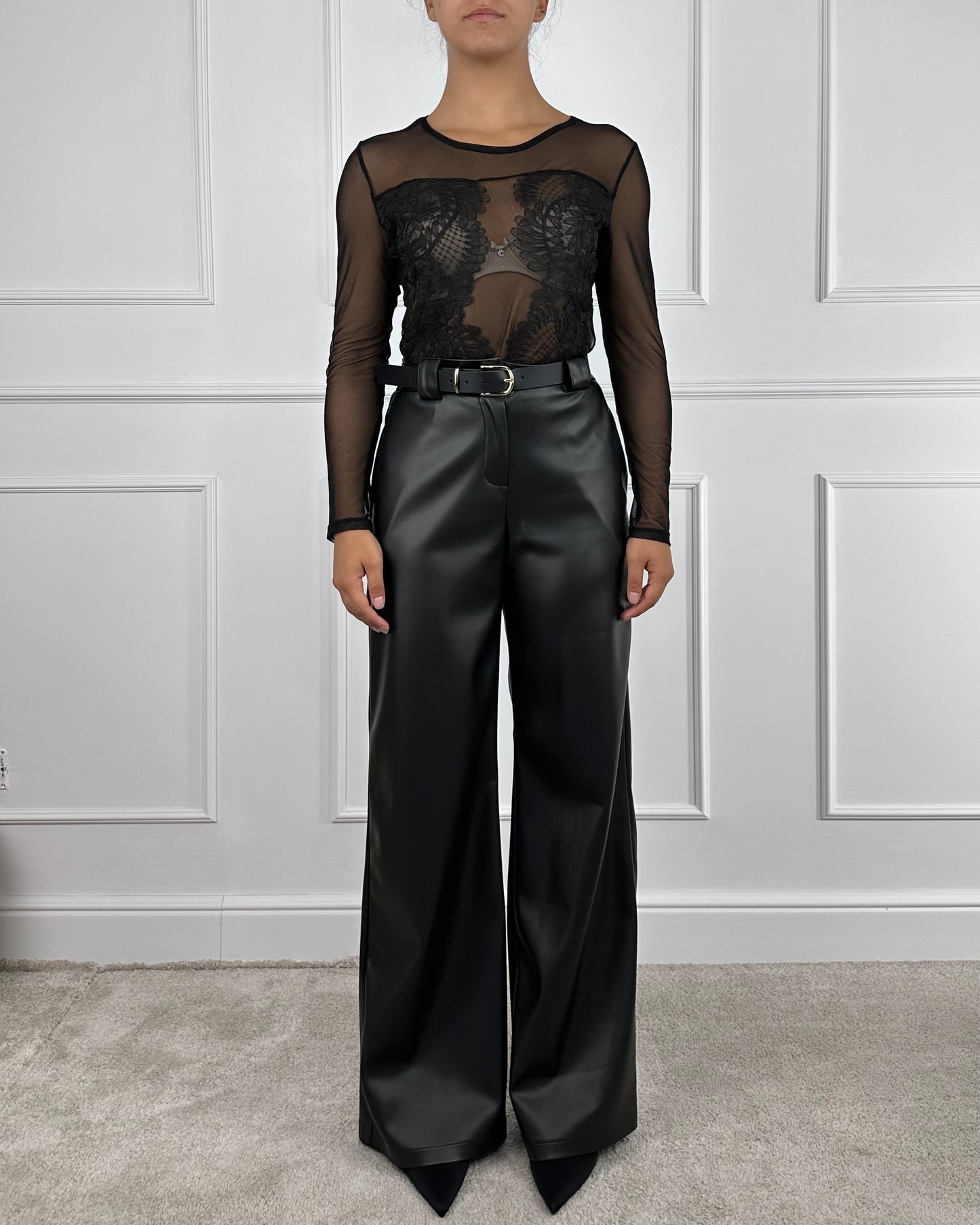 26P1054 - TENSIONE IN PANTALONE SIMILPELLE PALAZZO