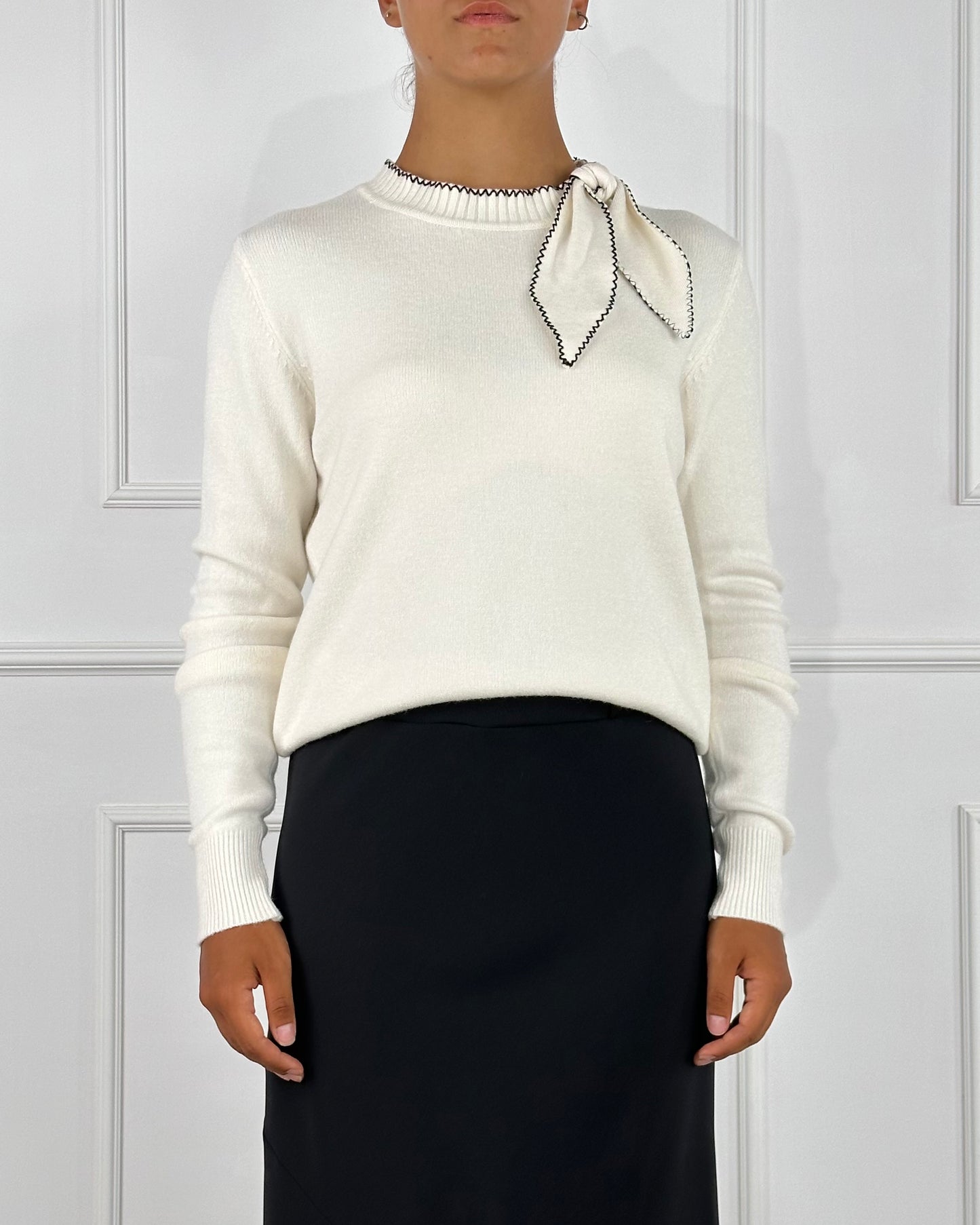 4802 - MAGLIA CON FIOCCO
