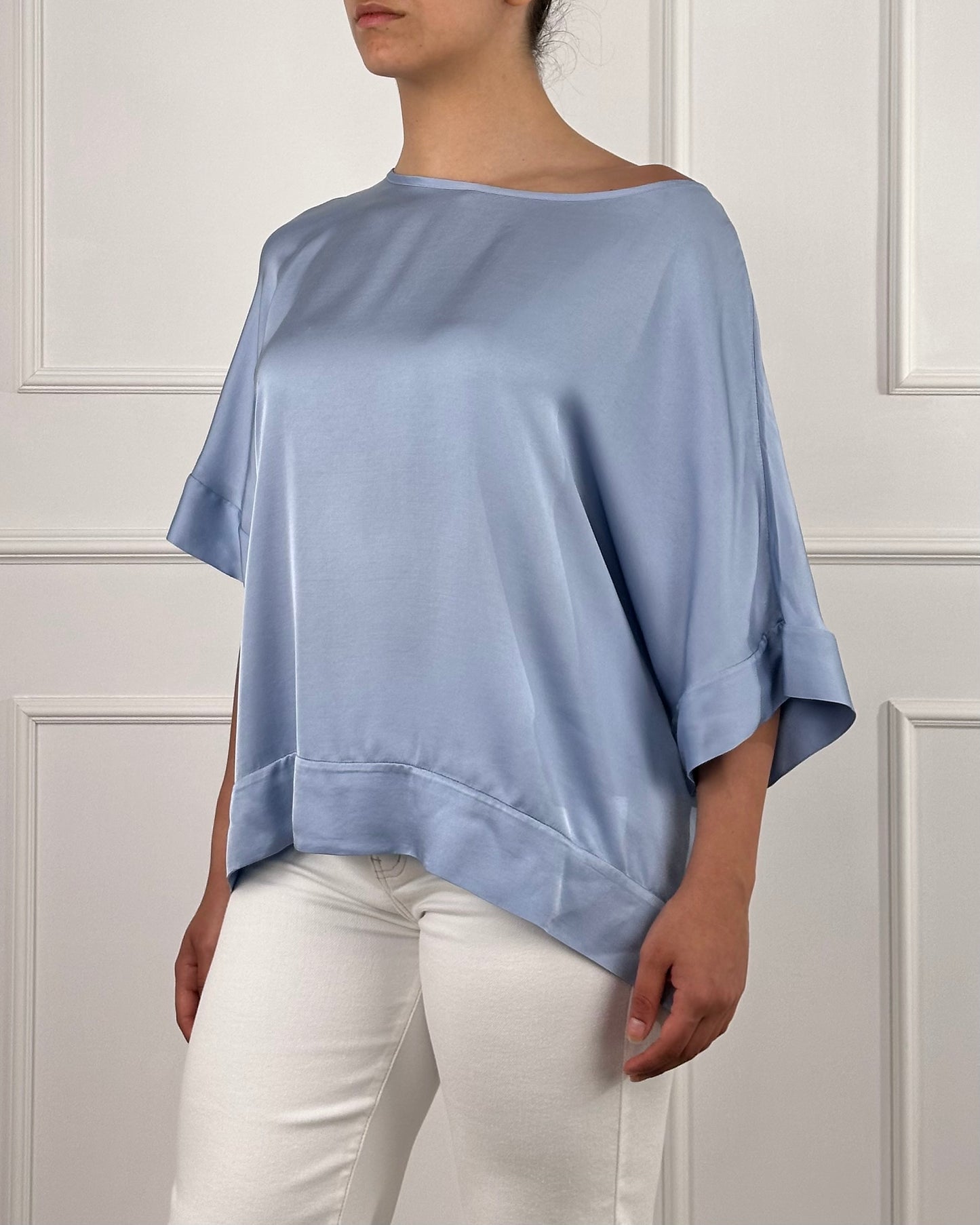 F5293 TENSIONE IN BLUSA