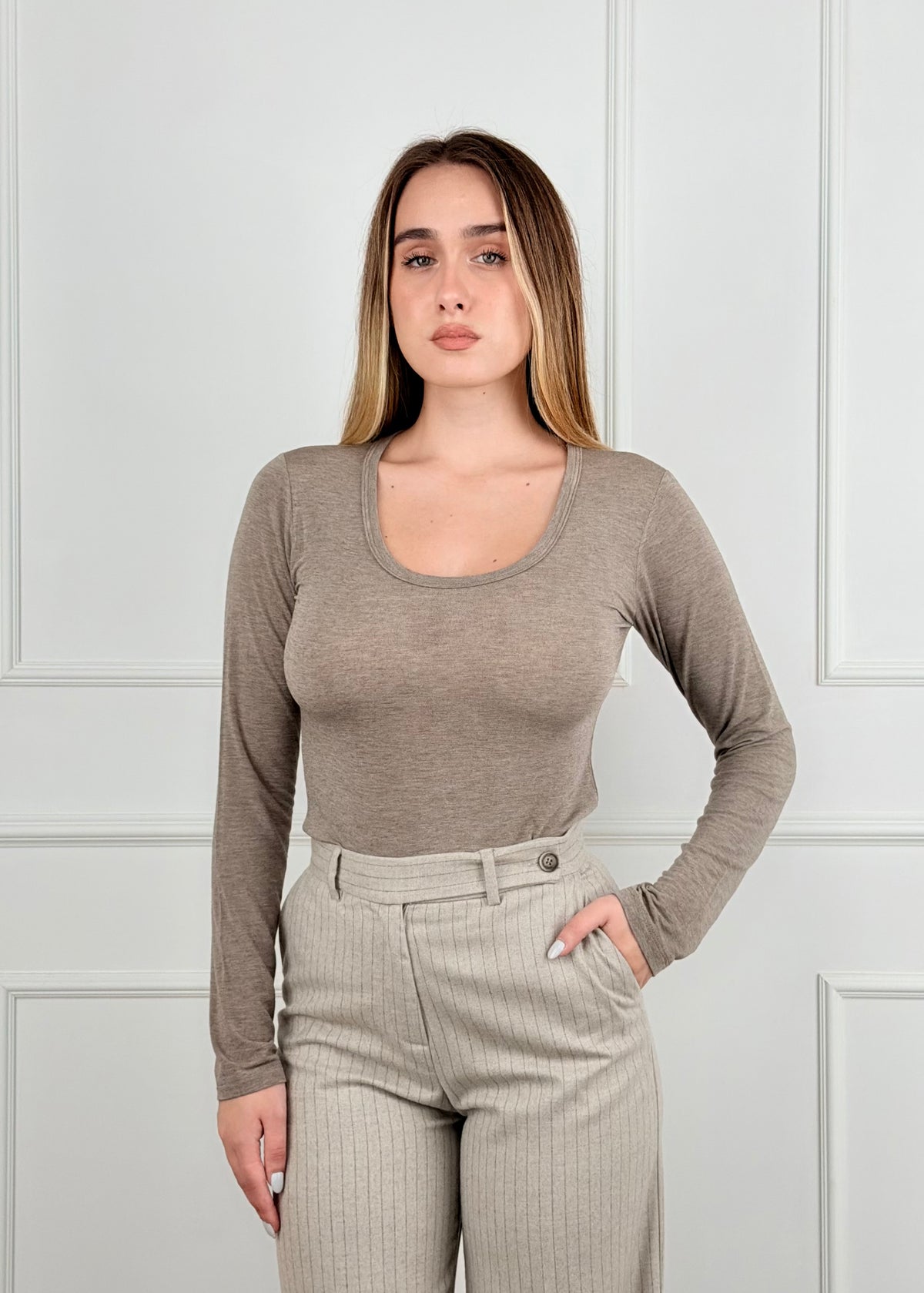 MR9491 - MY-D MAGLIA SCOLLO MADONNA MISTO CASHMERE