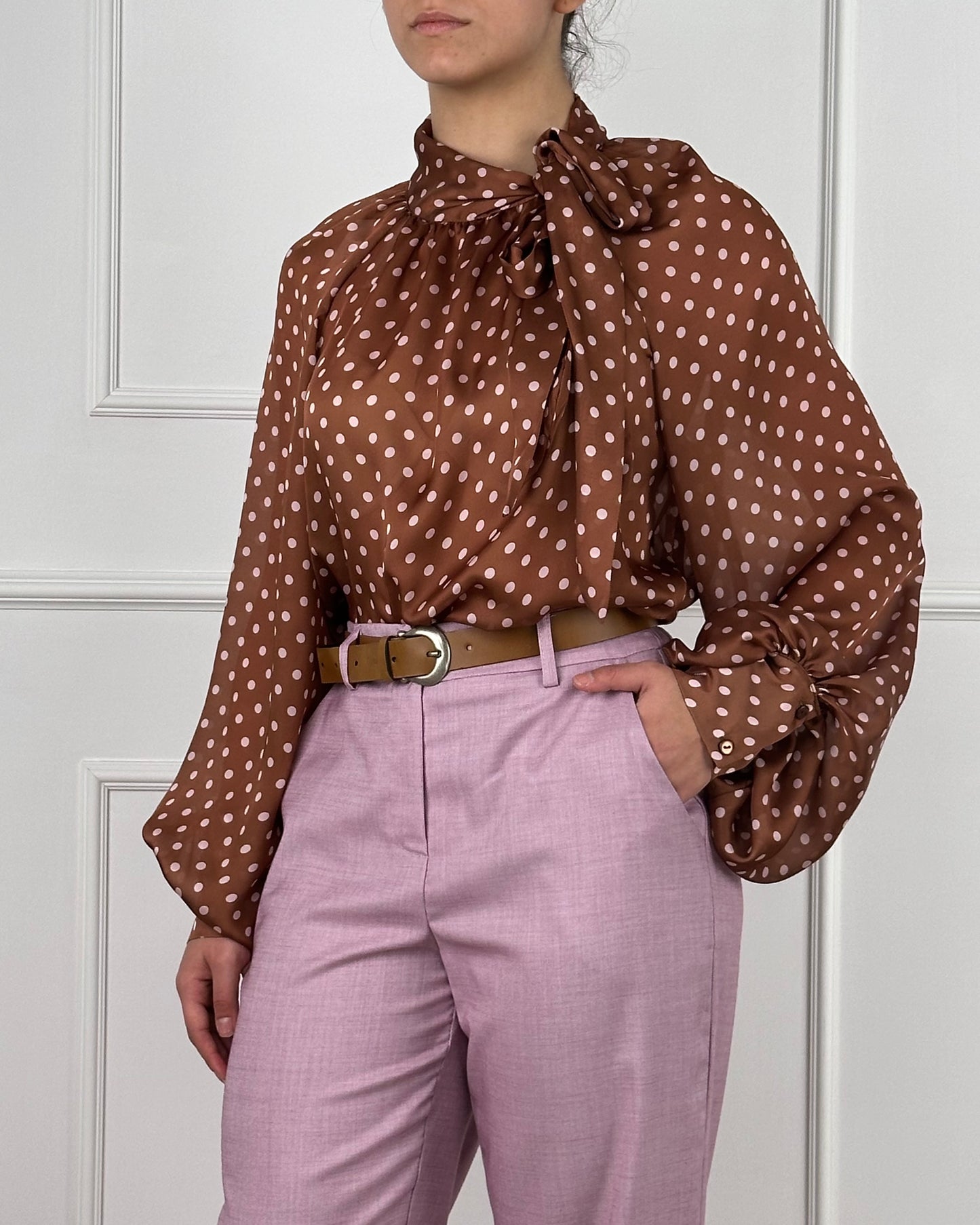 25C6575 - TENSIONE IN CAMICIA POIS FIOCCO