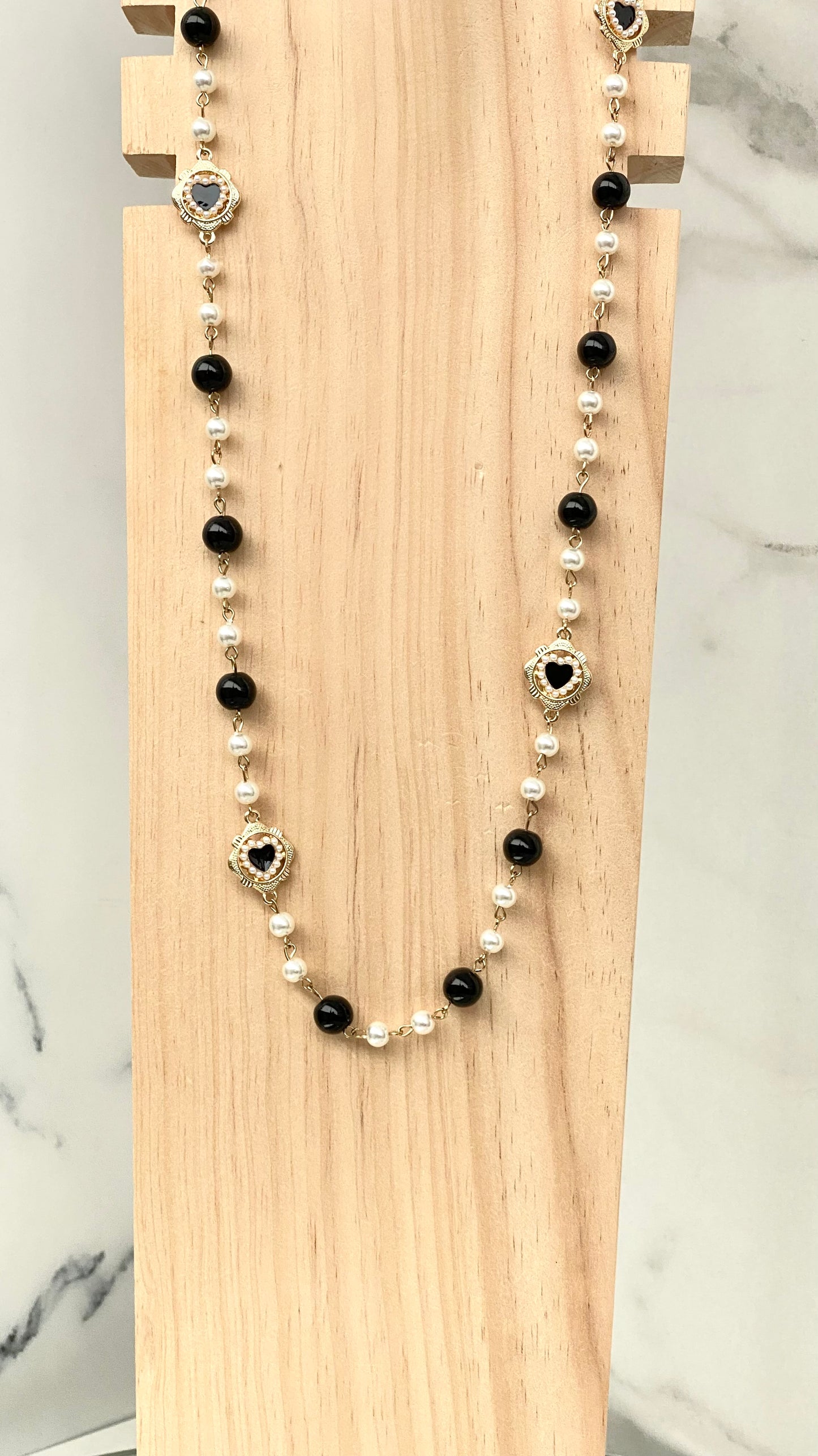 CLN26 COLLANA LUNGA PERLE