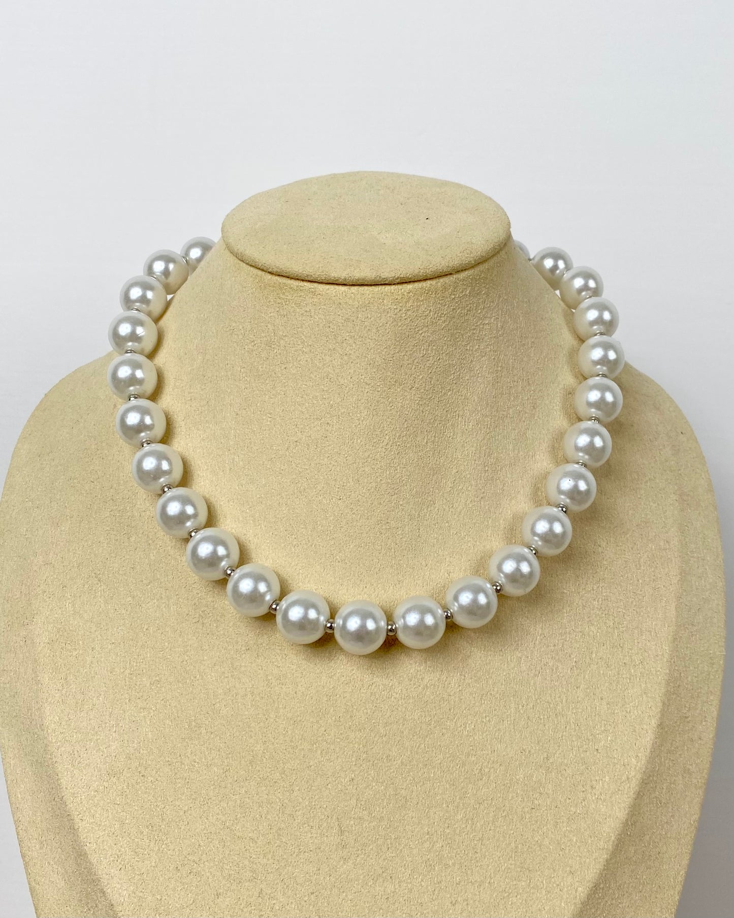 COLLANA 126