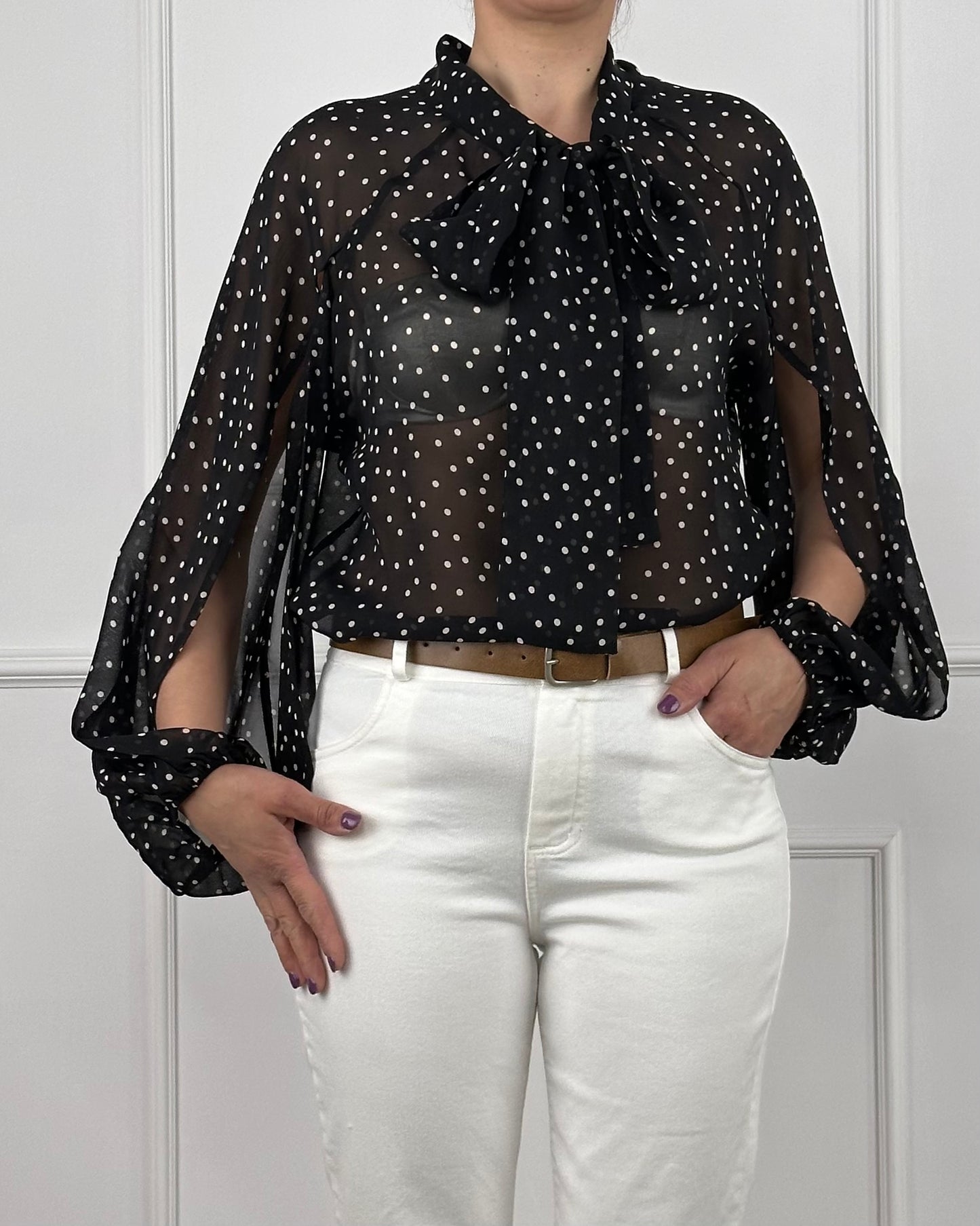 36557 - 36557 TENSIONE IN BLUSA A POIS