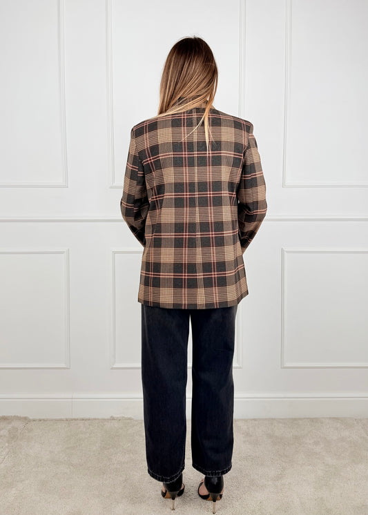 27B6712 - TENSIONE IN GIACCA TARTAN