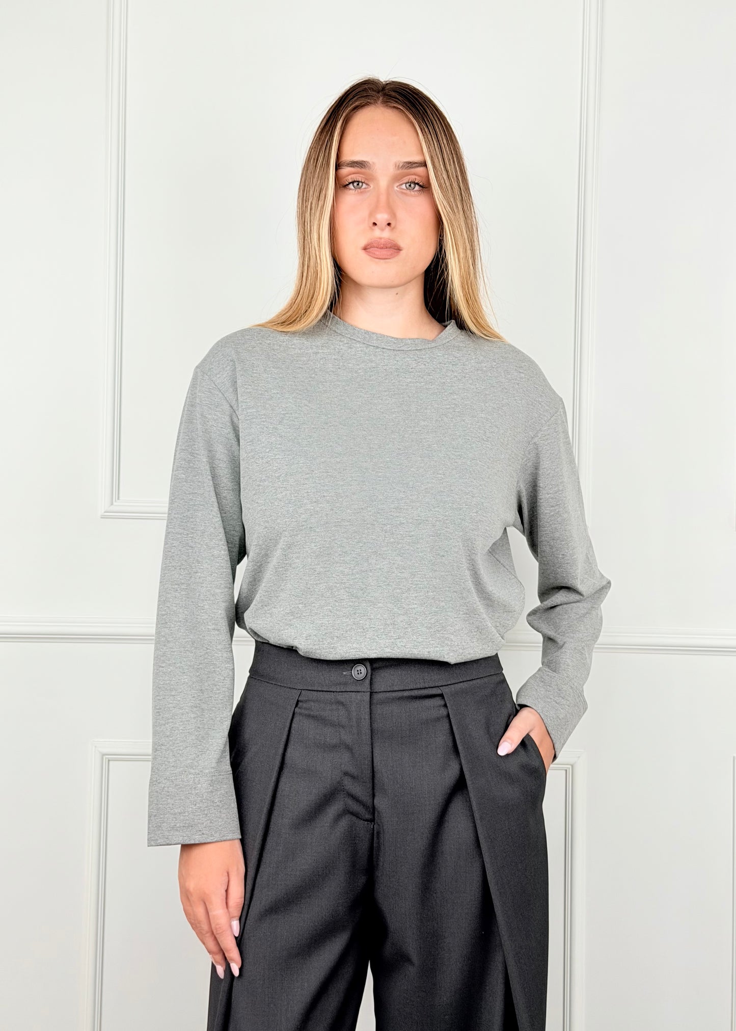 C28525A27 - T SHIRT BREND MANICA LUNGA