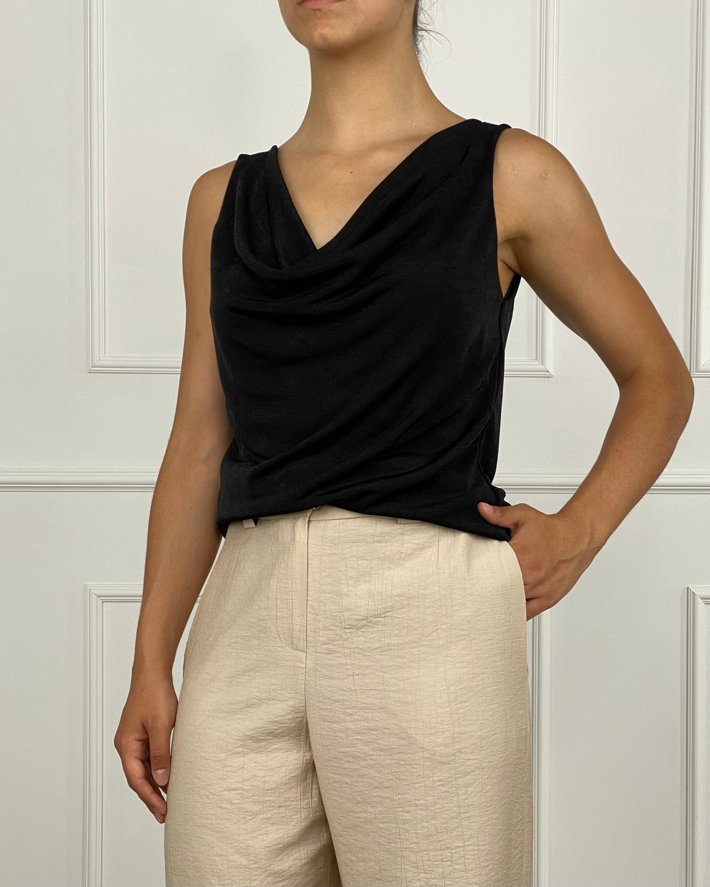 7205 - TOP SCOLLO DRAPPEGGIO