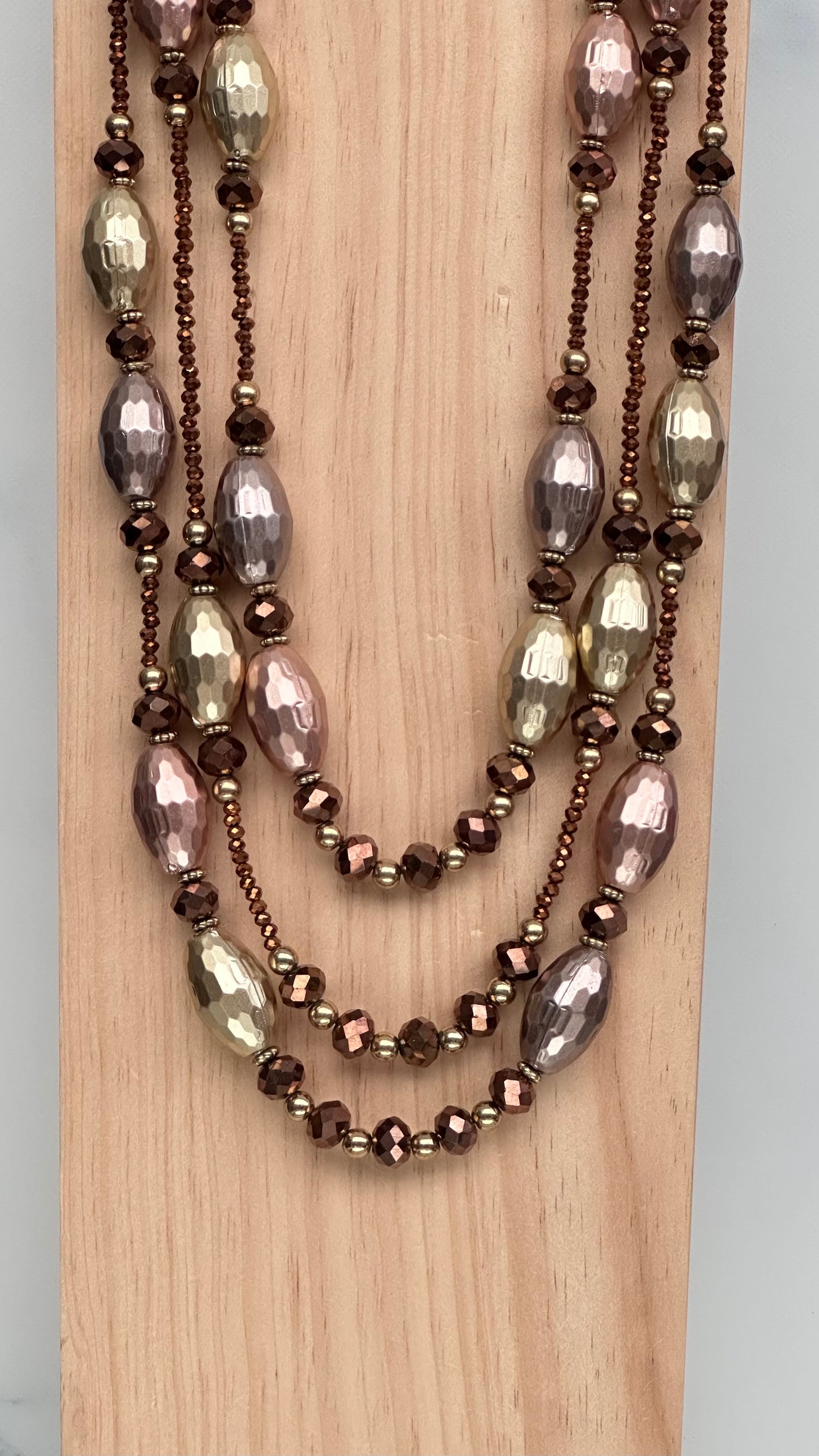 CLN14 COLLANA A TRE FILI CON PERLE