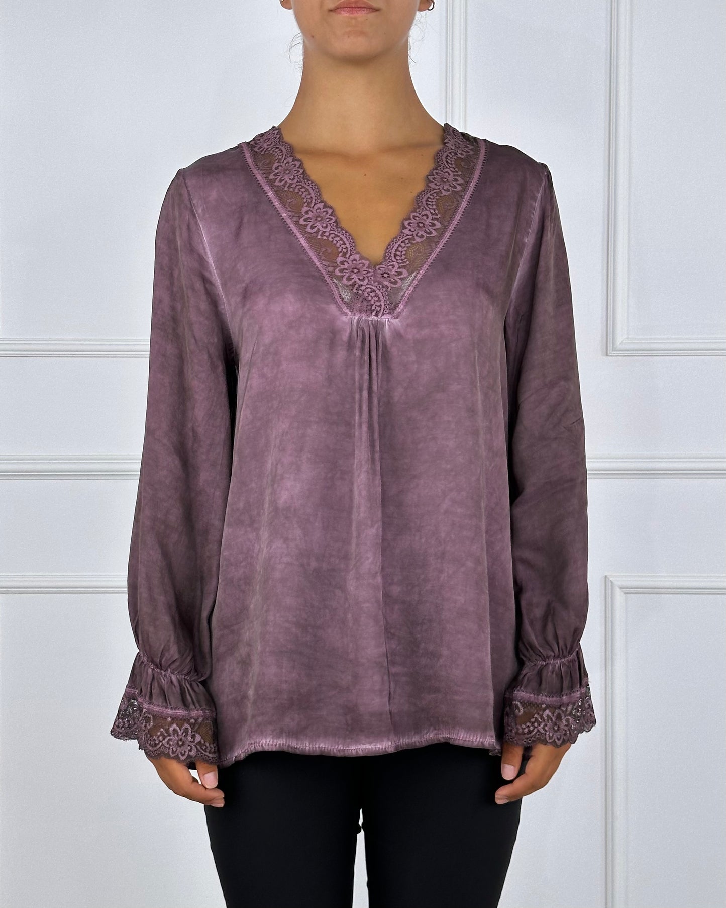 22364 - MAGLIA IN VISCOSA CON PIZZO