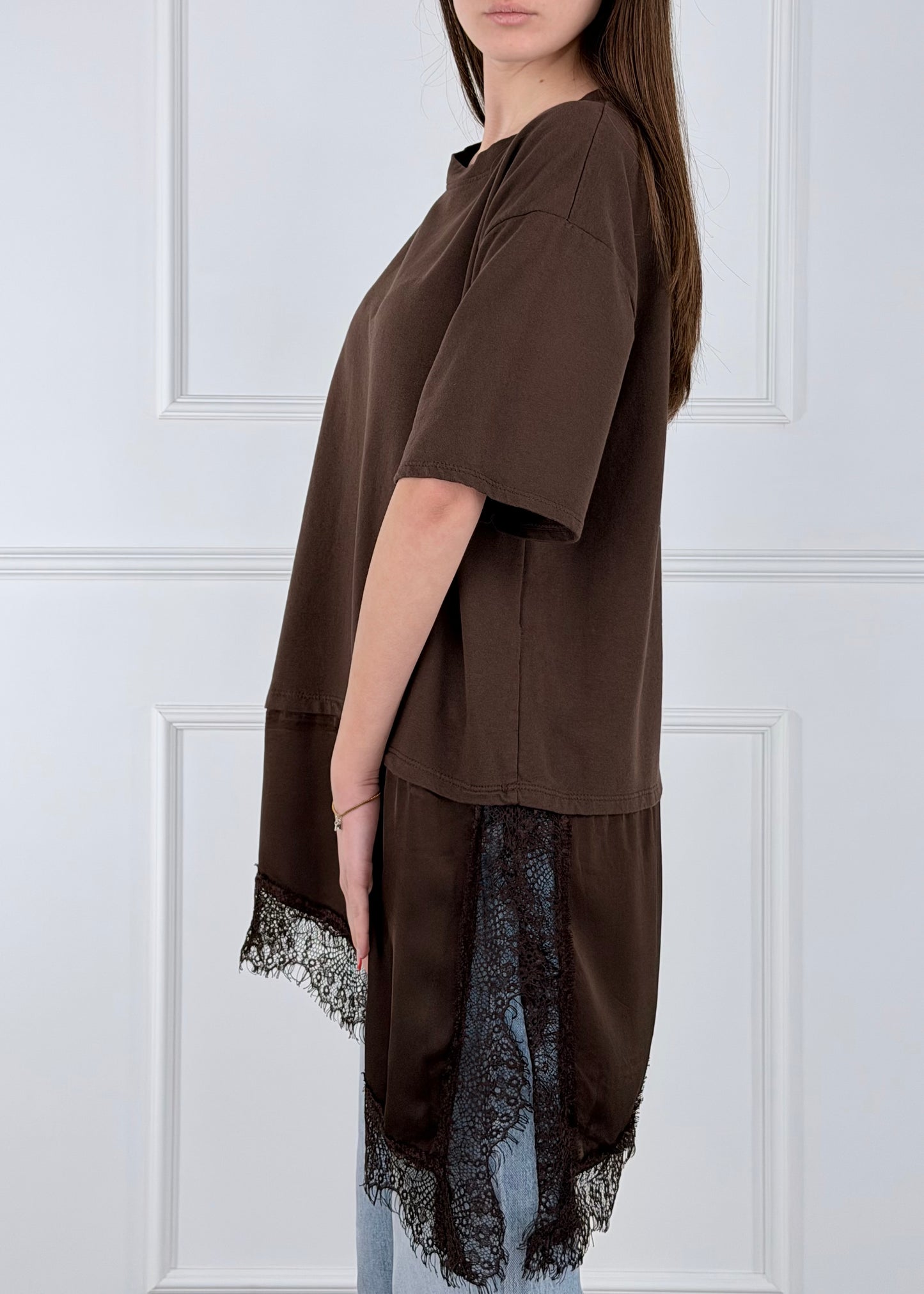 3316 - T-SHIRT CON INSERTI ASIMMETRICI IN PIZZO