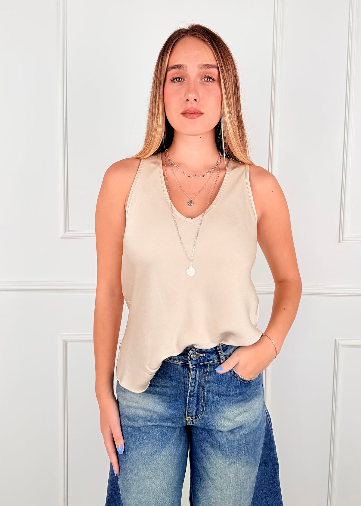 60097WF - 60097WF GIORGIA & J. TOP IN VISCOSA SCOLLO A V