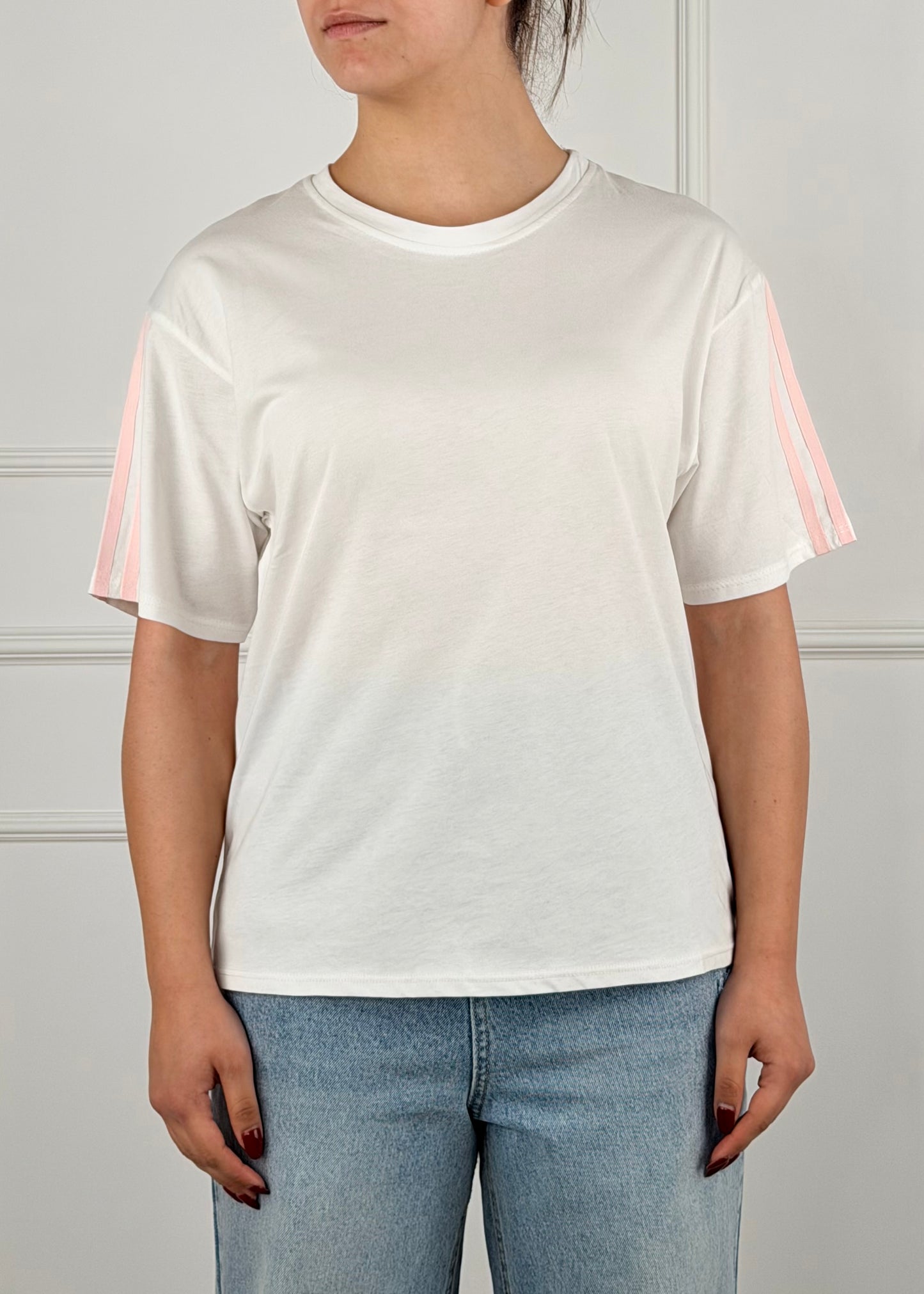 H5232B - BREND T-SHIRT CON BANDE.