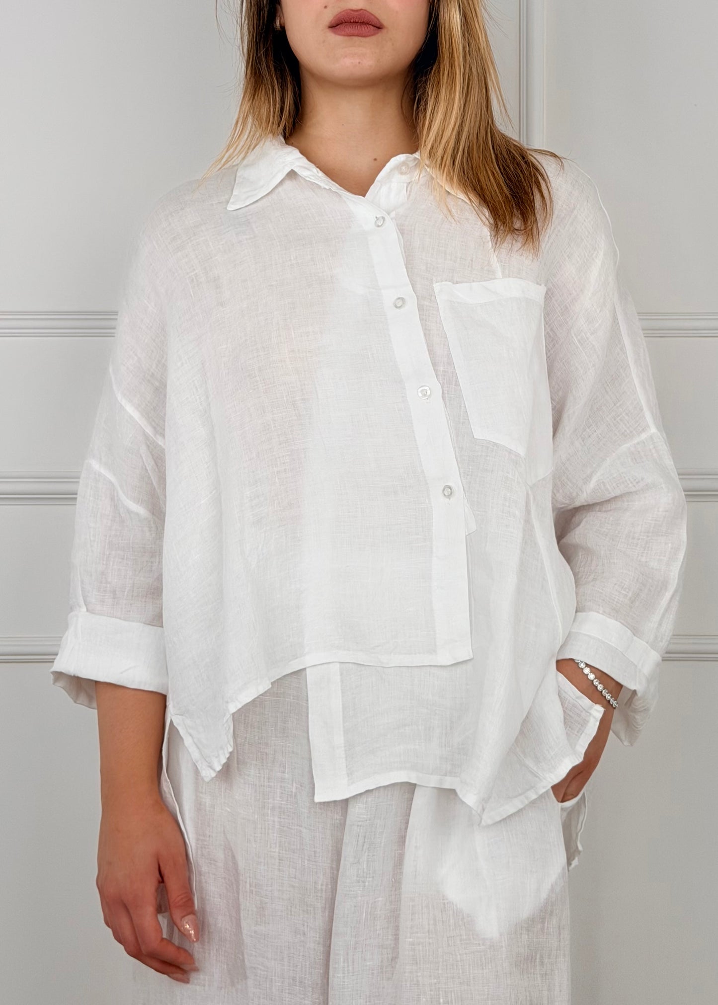 9452 - CAMICIA TAGLIO ASIMMETRICO IN LINO