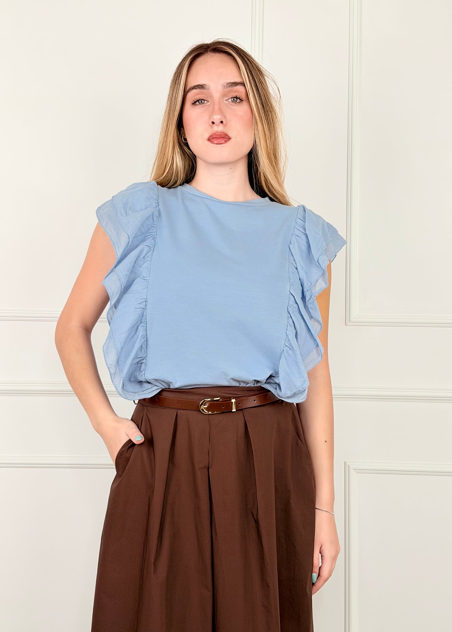 T10373 -  T-SHIRT CON ROUCHES