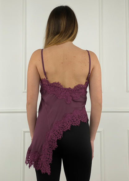 S26T482 - TENSIONE IN TOP CON PIZZO TAGLIO ASIMMETRICO
