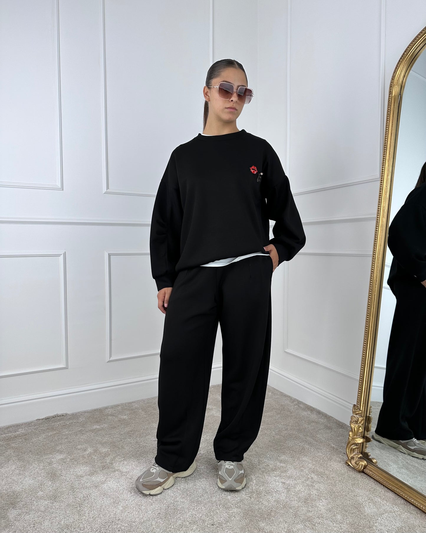 MR10602 - MY-D FELPA CON SPILLE