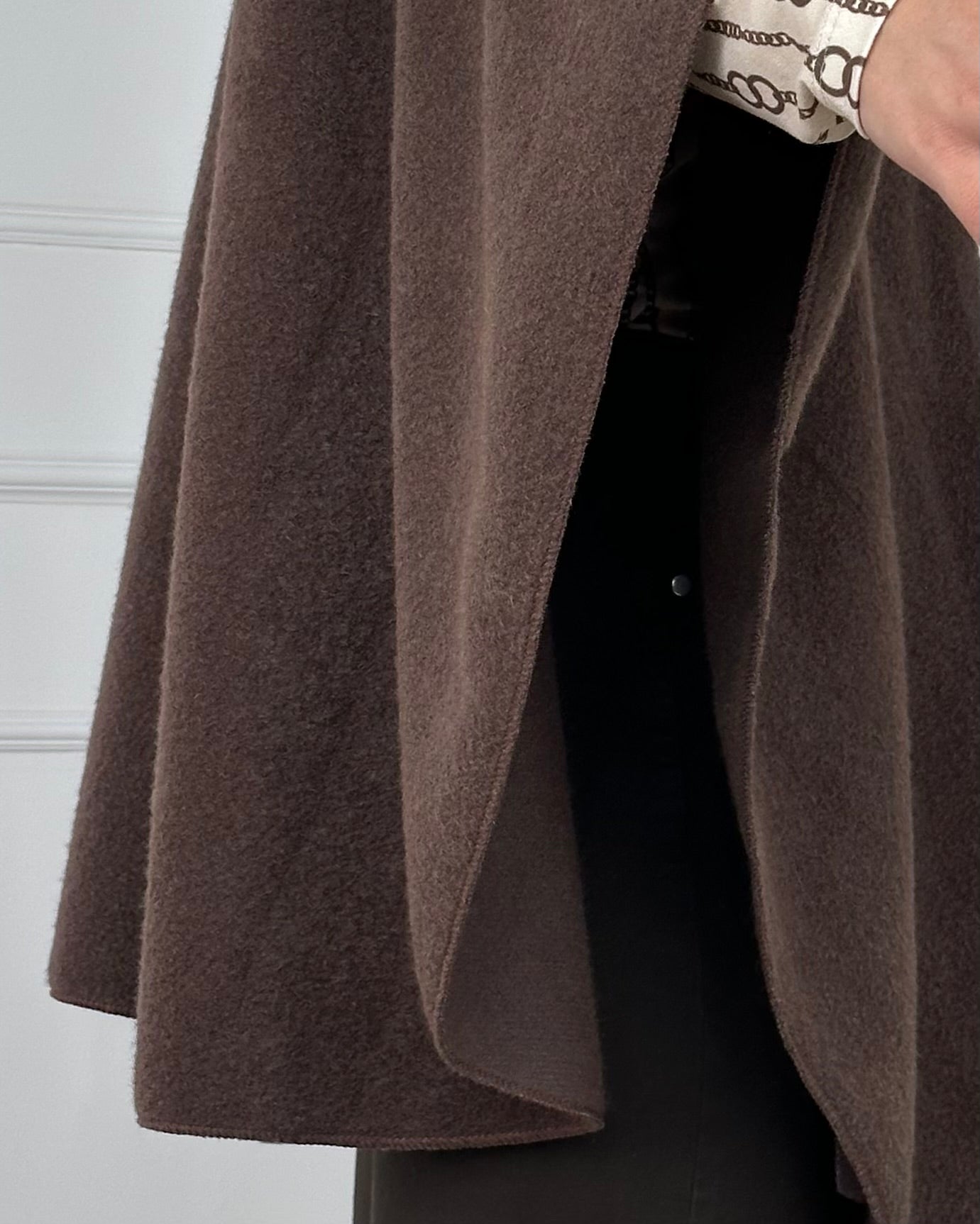 YM5519 - YM5519 MANTELLA