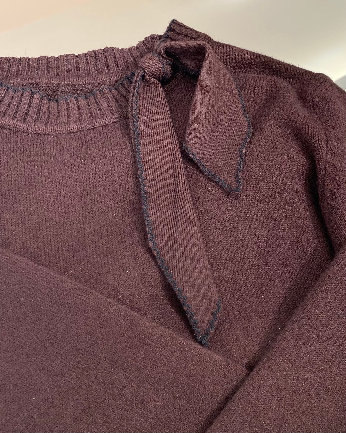 4802 - MAGLIA CON NODO