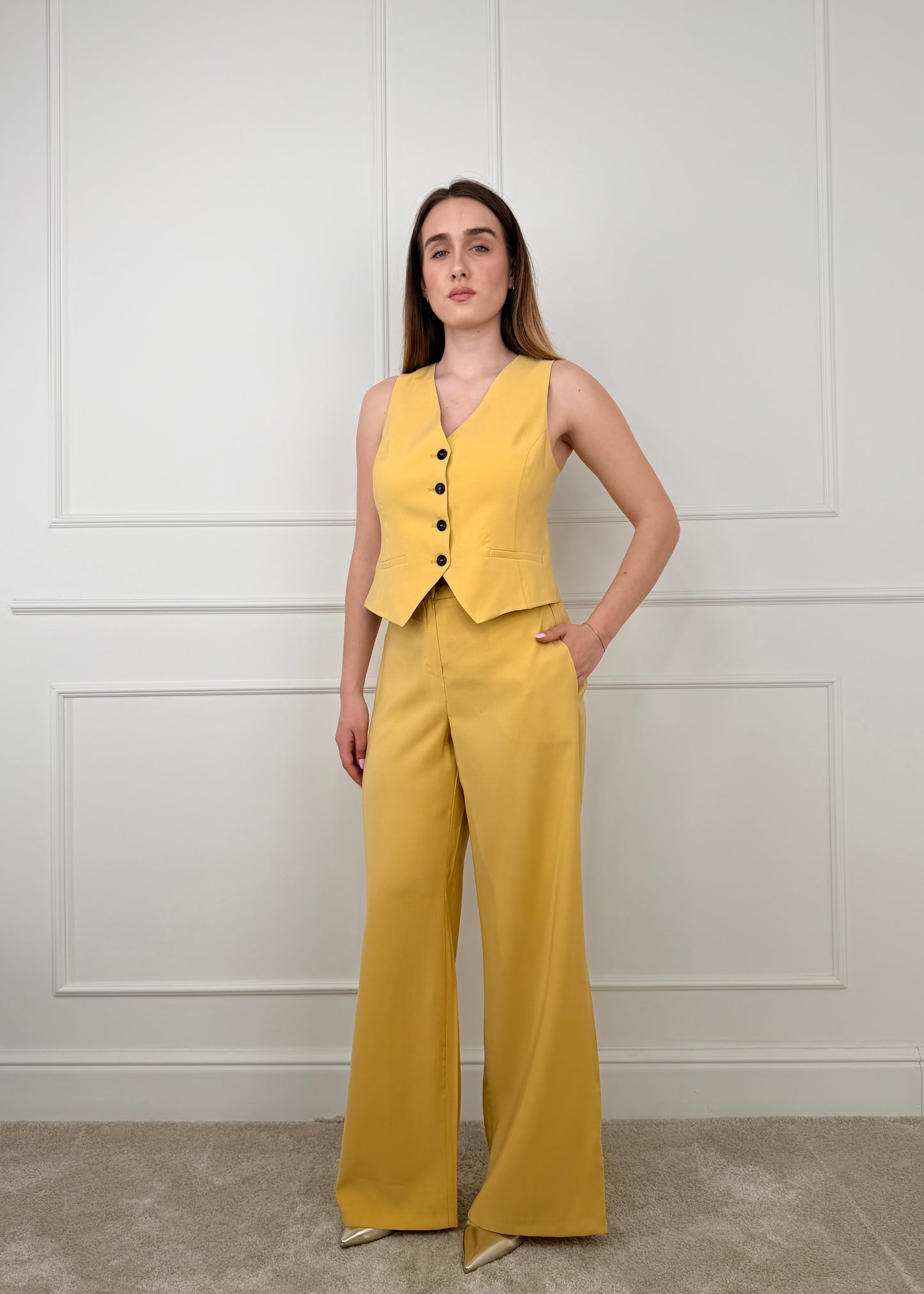 26C5112 - TENSIONE IN COMPLETO GILET E PANTALONE