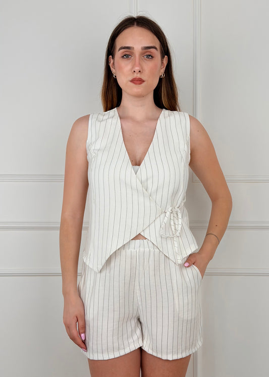 562954 - COMPLETO GESSATO GILET E SHORTS