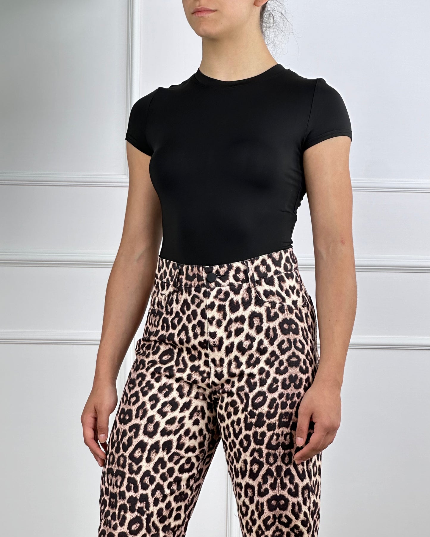 13682 - 13682 BODY