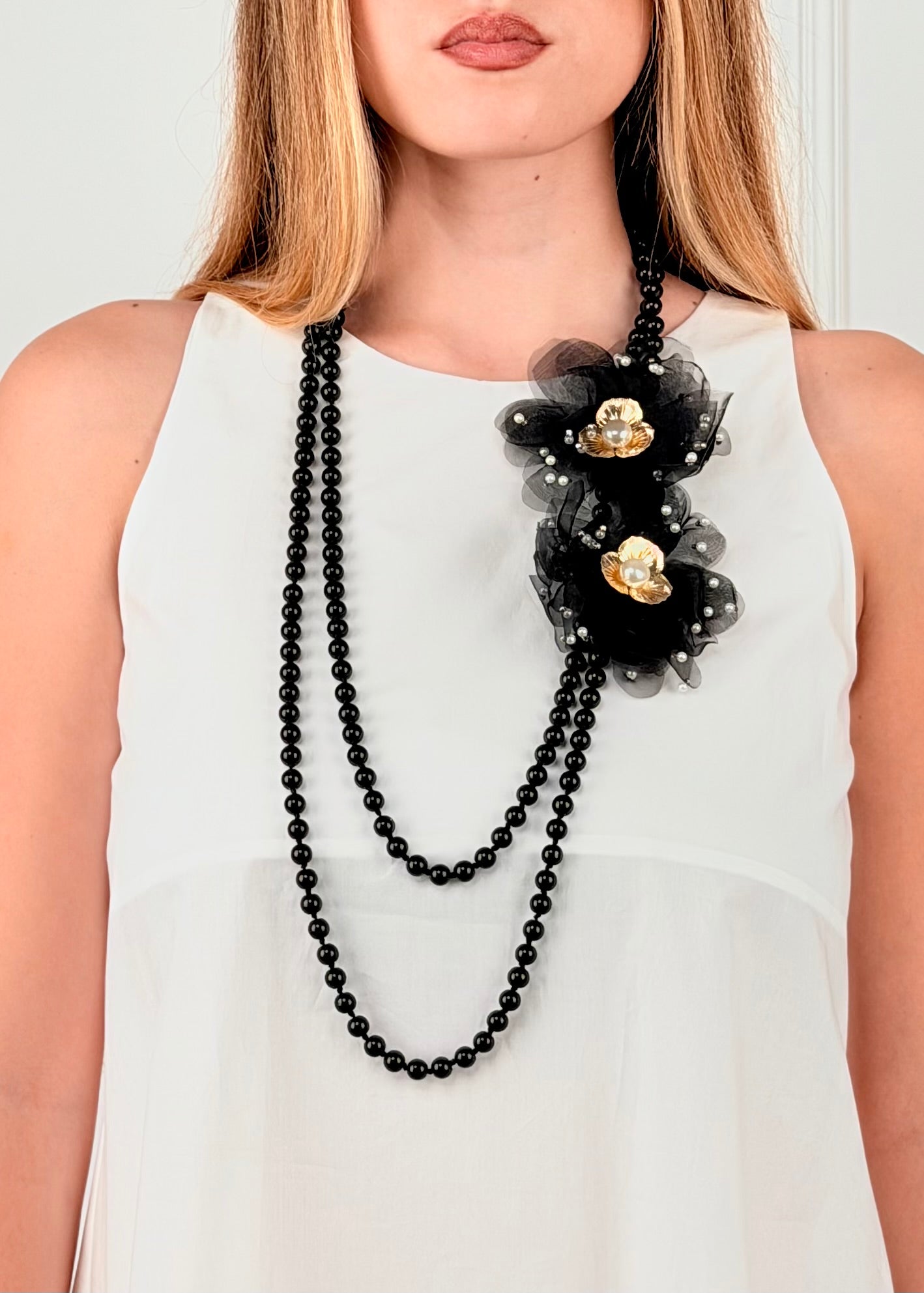 CLN • COLLANA FIORE NERO DORATO