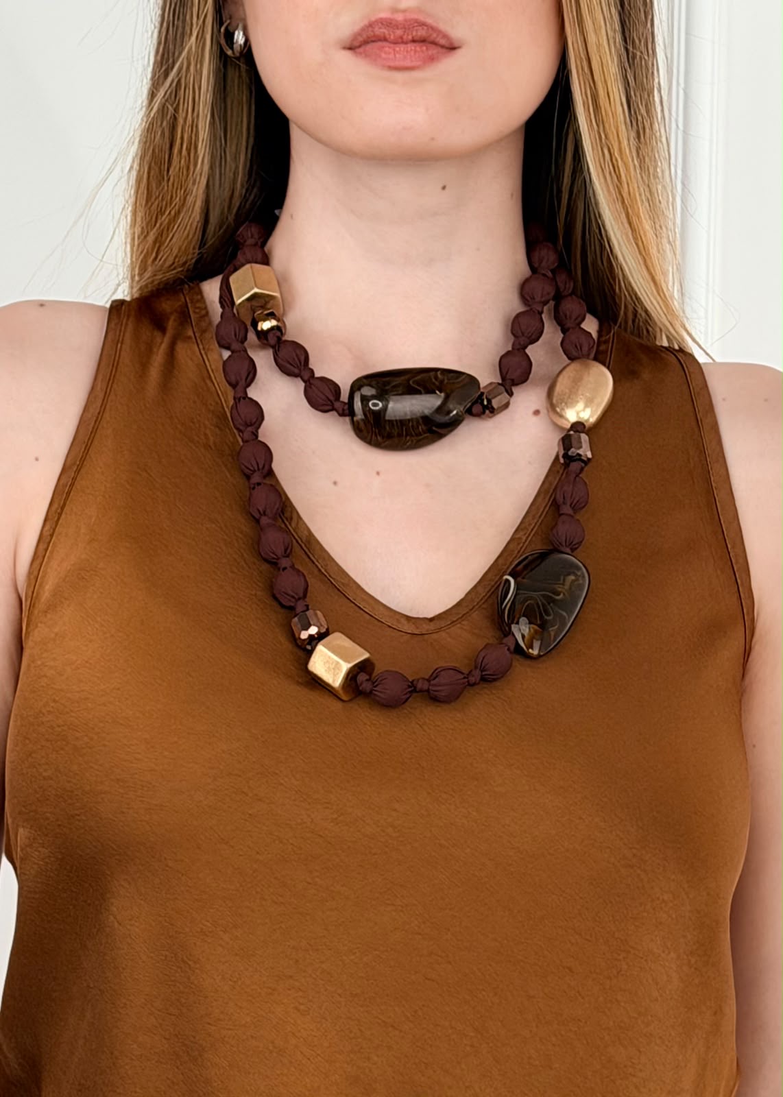 CLN • COLLANA TESSUTO E PIETRE