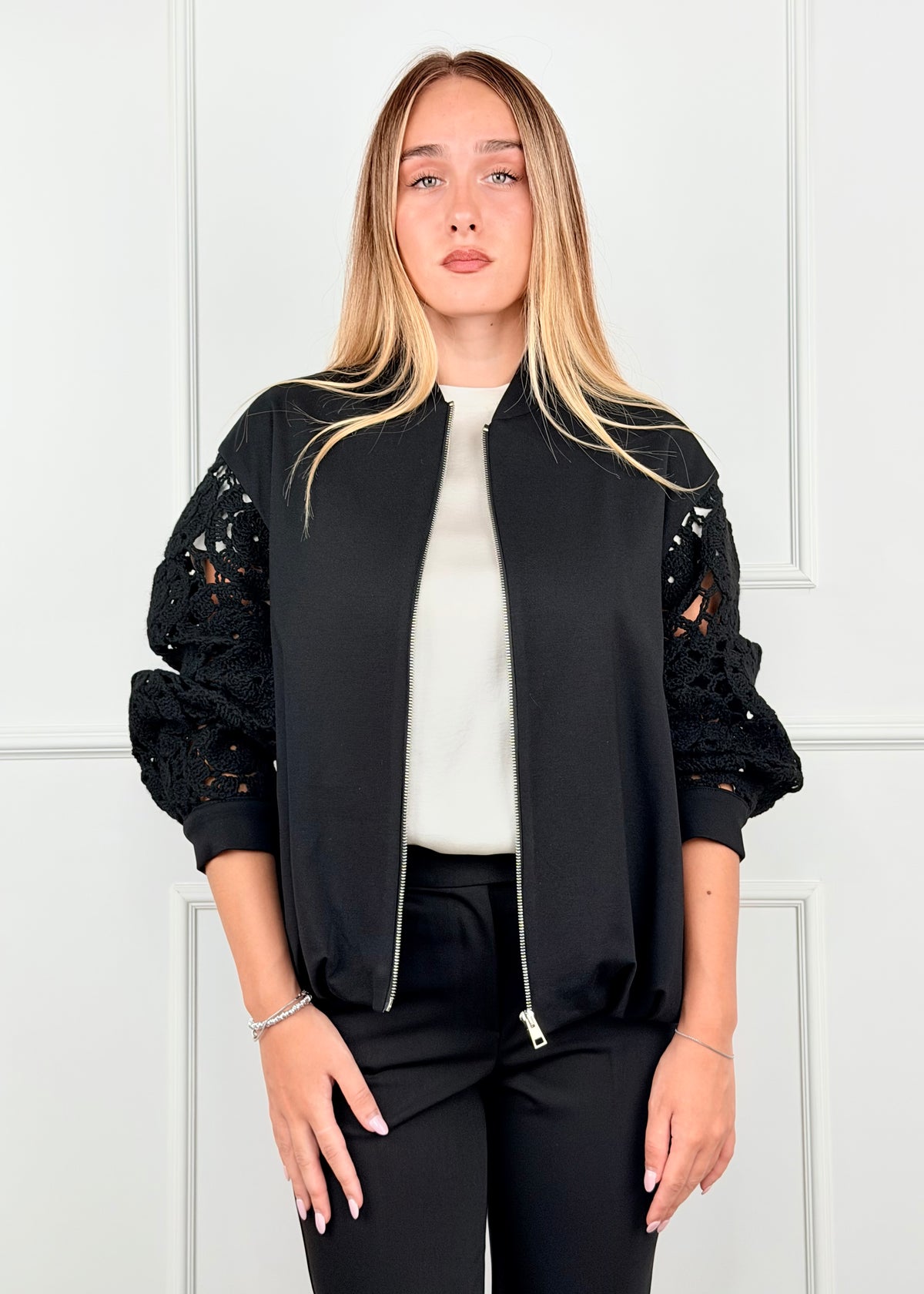 NA4417B -  MY-D BOMBER MANICA IN MACRAME'