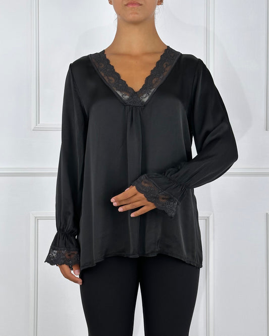 22364 - MAGLIA IN VISCOSA CON PIZZO