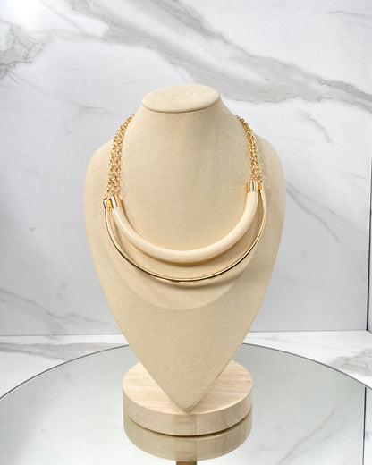 CLN47 COLLANA GIROCOLLO MEZZA LUNA