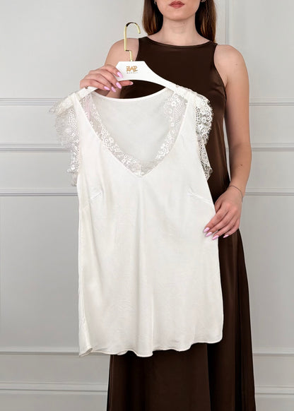 22094 - T-SHIRT IN VISCOSA SCOLLO IN PIZZO