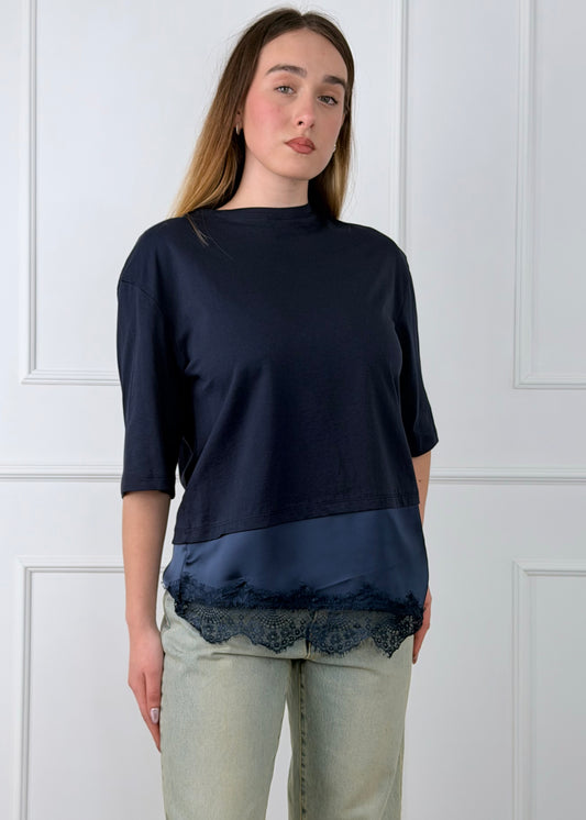 PE260033 - TENSIONE IN T-SHIRT CON INSERTO IN PIZZO