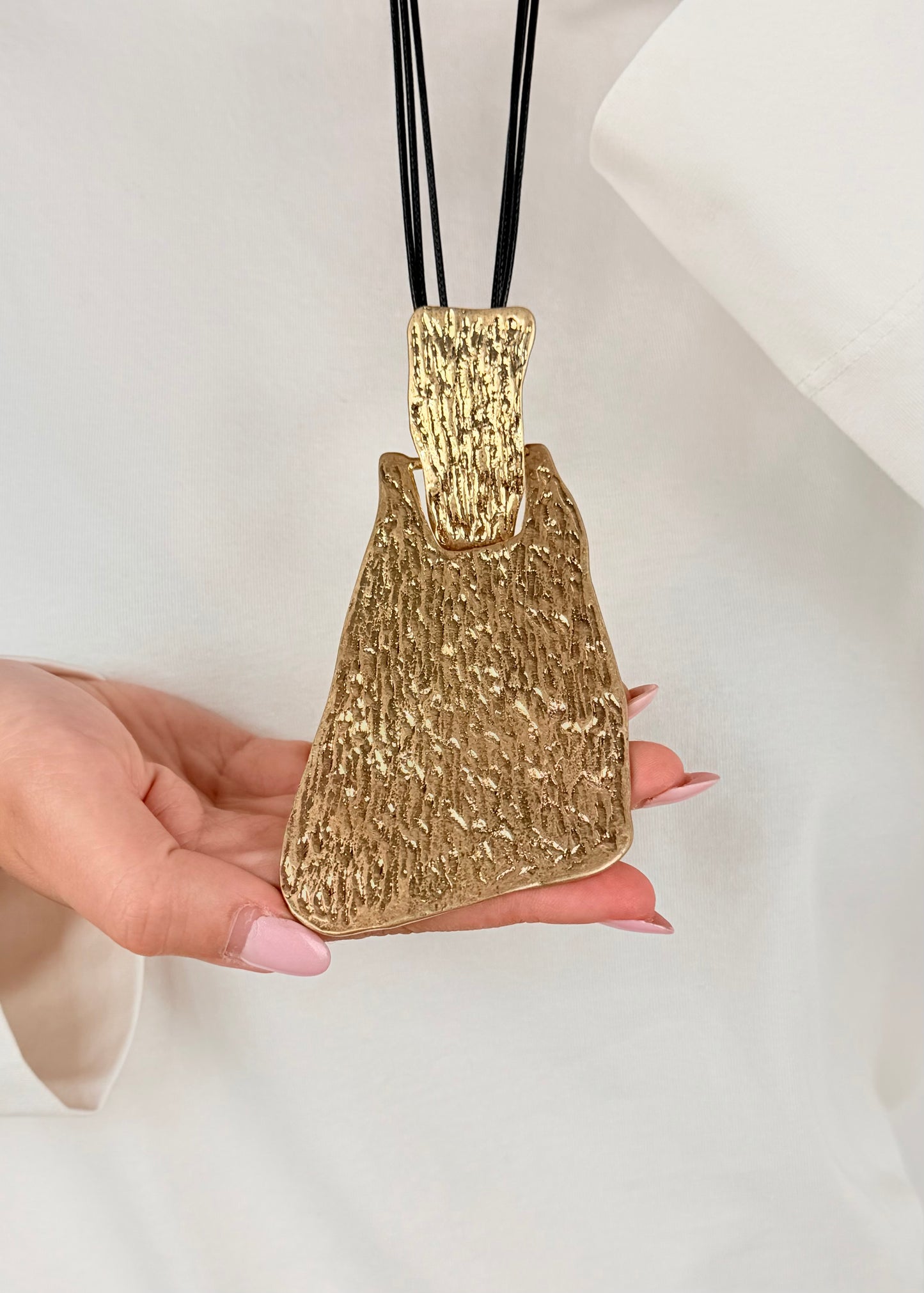 CLN • COLLANA PENDENTE DORATO