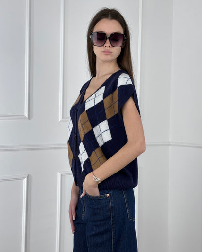 D90111 - TENSIONE IN GILET ROMBI