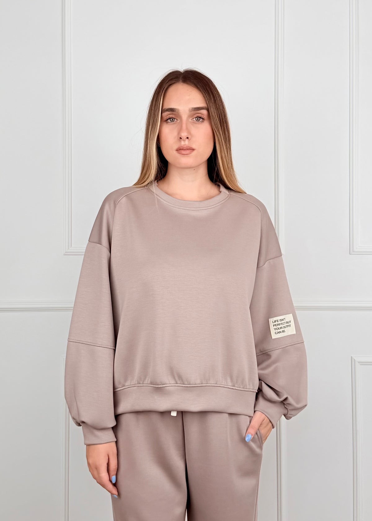 R50137 - COMPLETO MAGLIA E PANTALONE IN SCUBA