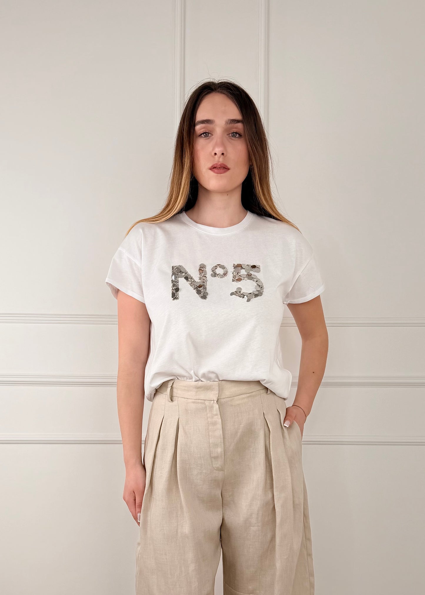 26M4894 - TENSIONE IN T-SHIRT N5 CON PAILLETTES