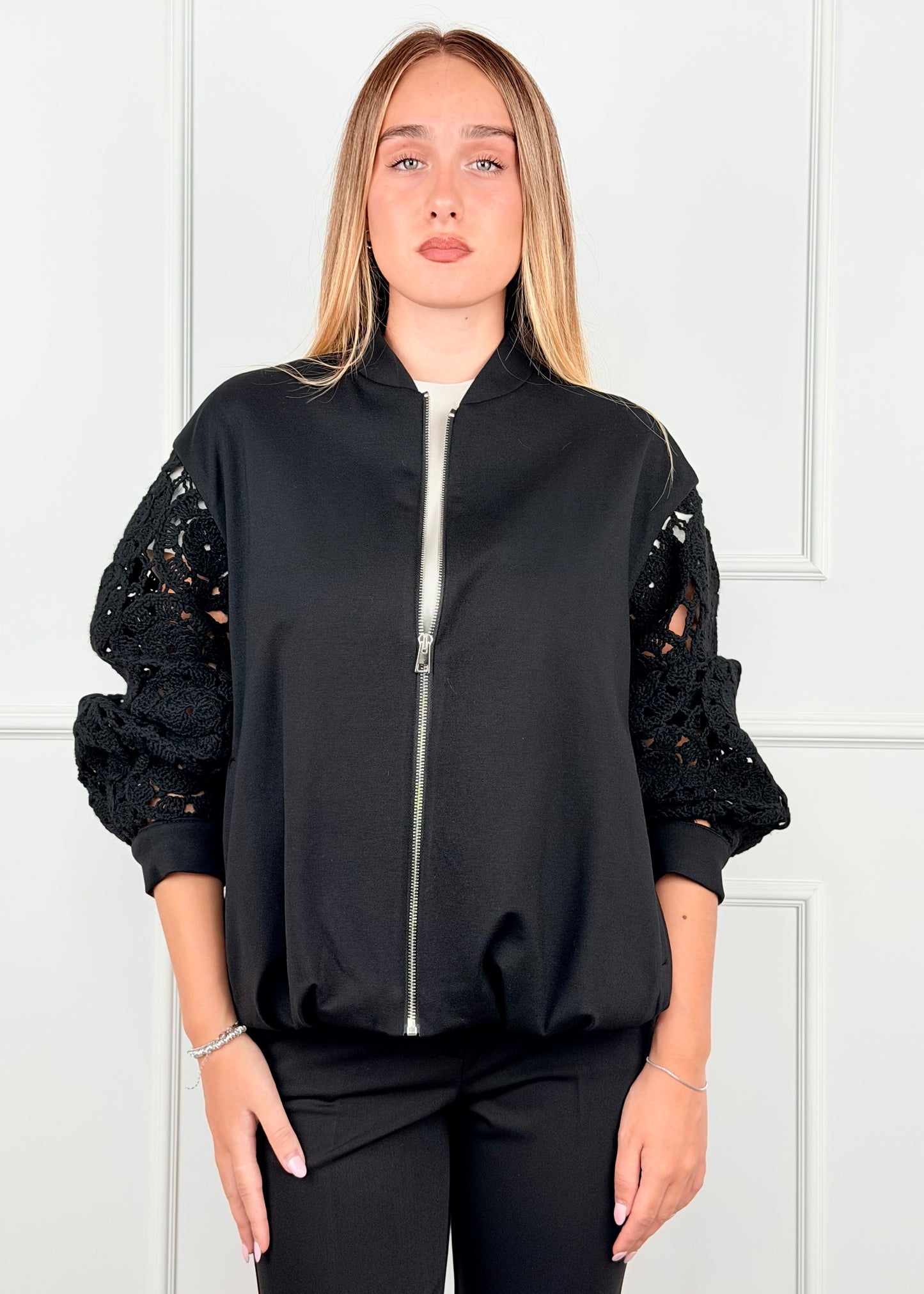 NA4417B -  MY-D BOMBER MANICA IN MACRAME'