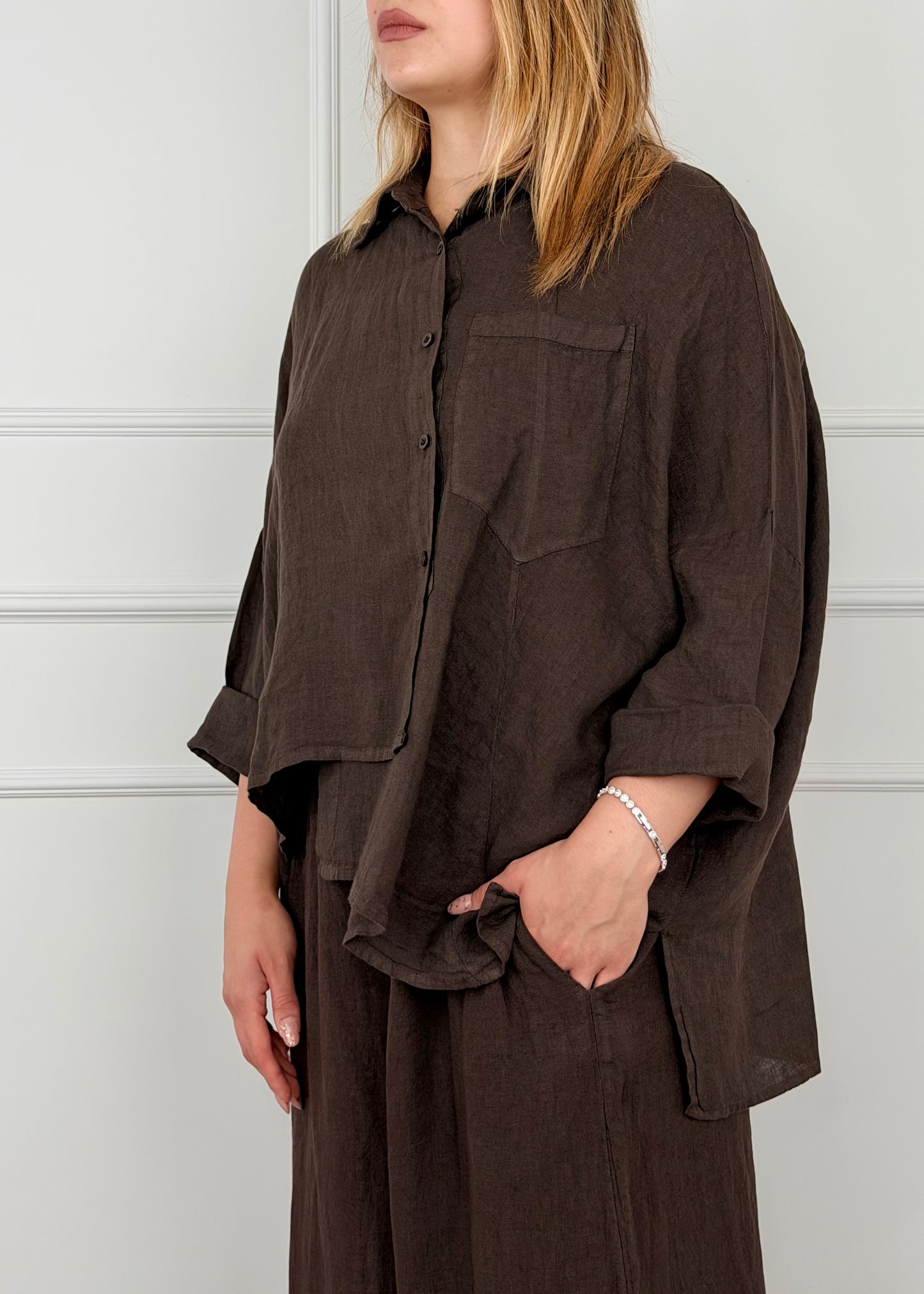 9452 - CAMICIA TAGLIO ASIMMETRICO IN LINO