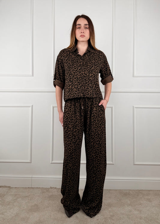 2101 - COMPLETO MACULATO CAMICIA CROP E PANTALONE