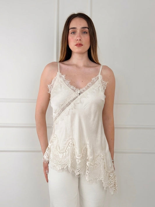 23408 - TOP IN VISCOSA TAGLIO ASIMMETRICO CON PIZZO