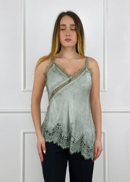 23408 - TOP IN VISCOSA TAGLIO ASIMMETRICO CON PIZZO