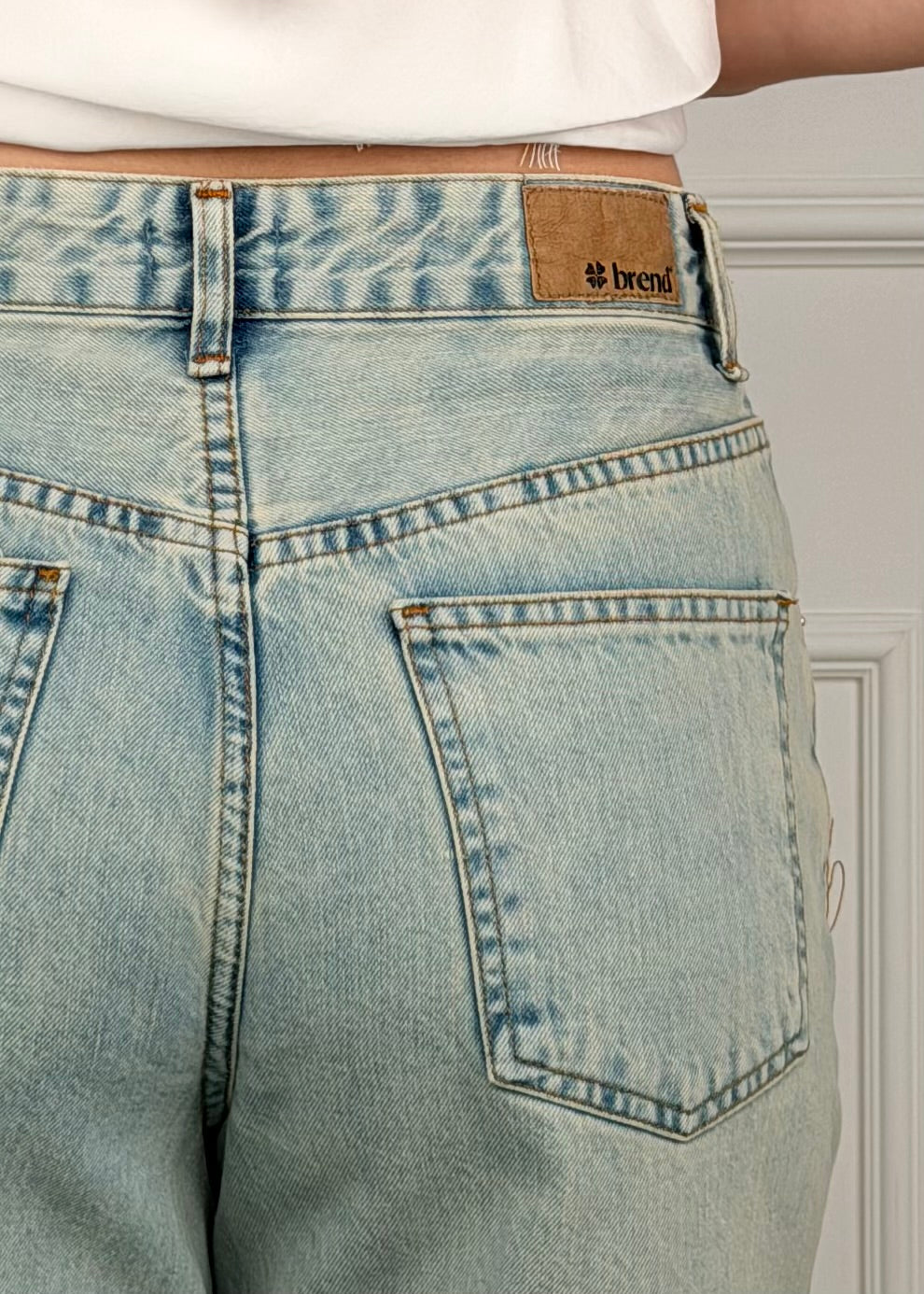 G781141J - BREND BERMUDA IN DENIM