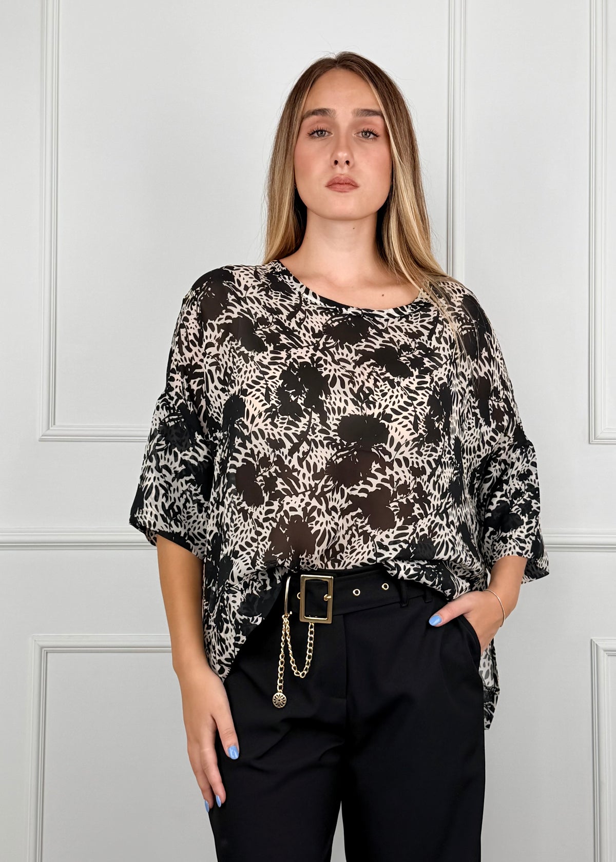 60039WF • BLUSA OVER GIORGIA & J.