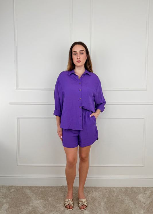 26C5369 - TENSIONE IN COMPLETO BERMUDA E CAMICIA