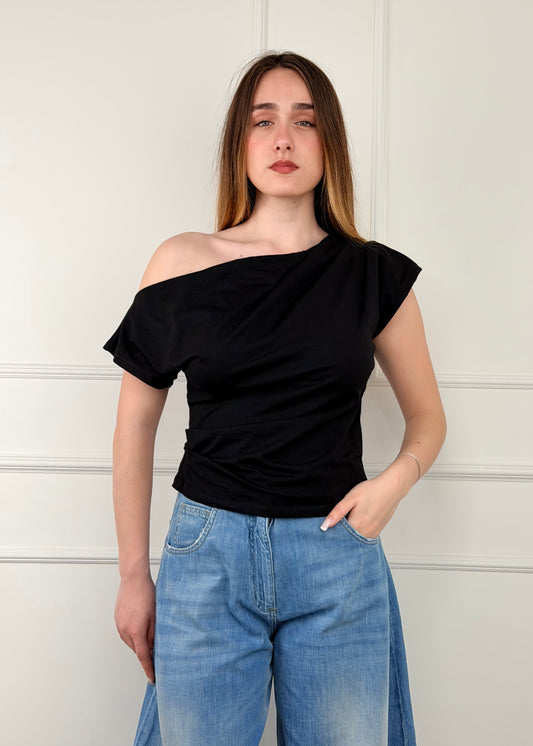 PE260227 - TENSIONE IN T-SHIRT ASIMMETRICA
