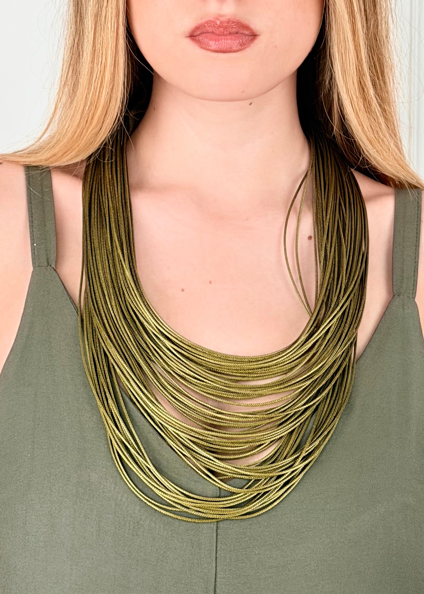 CLN • COLLANA MULTICORDA