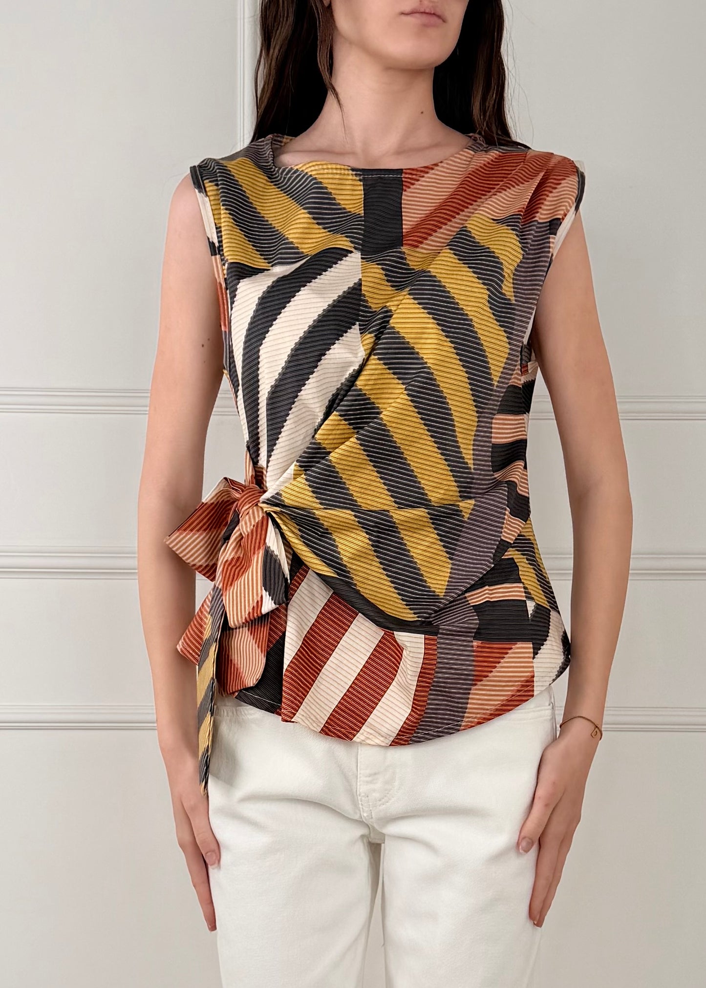 5867 - BLUSA FANTASIA GEOMETRICA