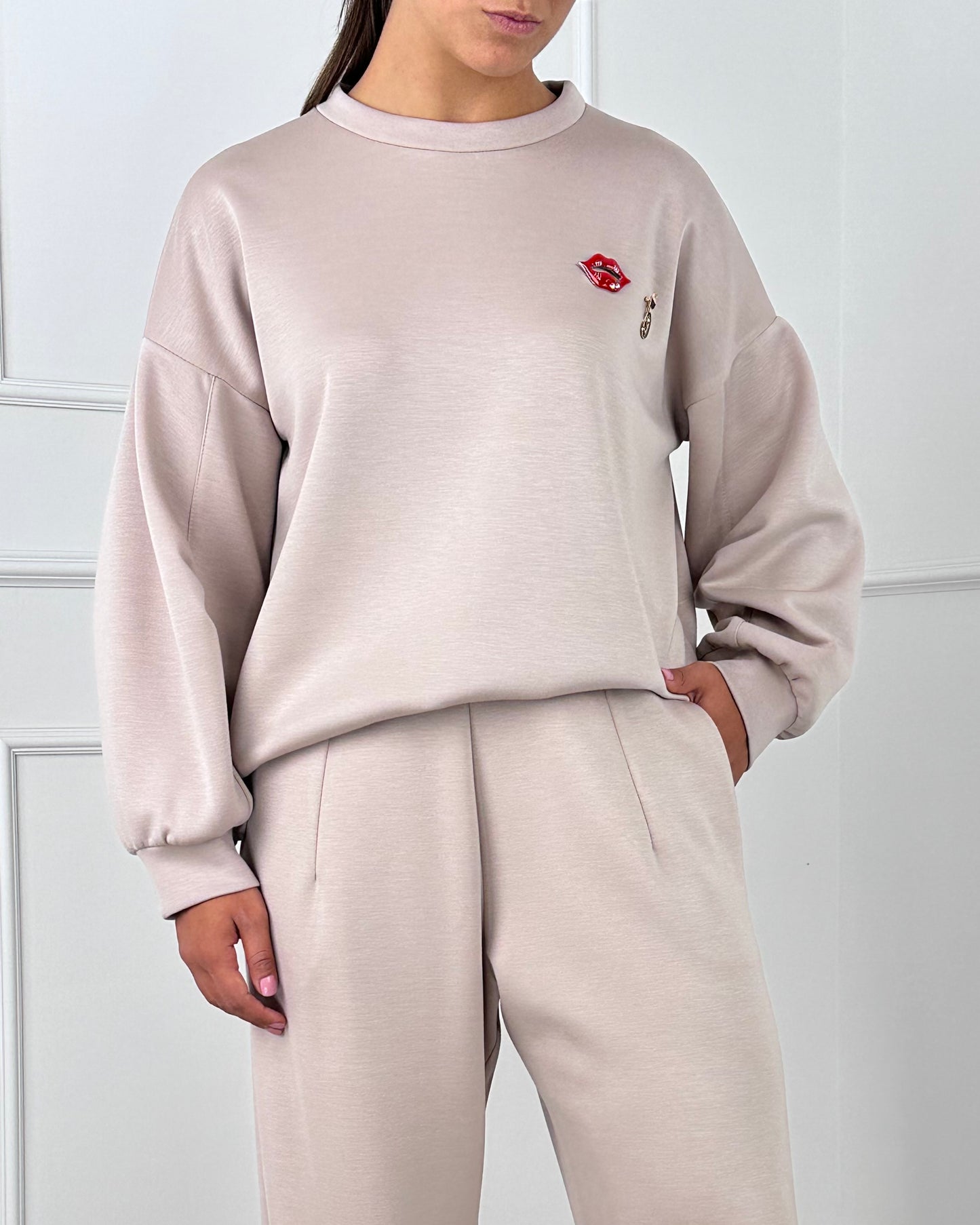 MR10602 - MY-D FELPA CON SPILLE