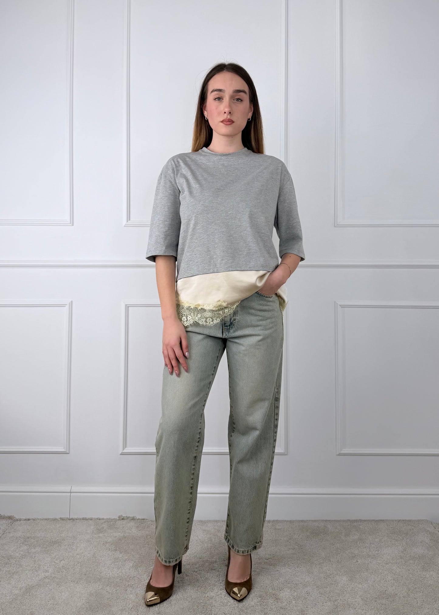 PE260033 - TENSIONE IN T-SHIRT CON INSERTO IN PIZZO