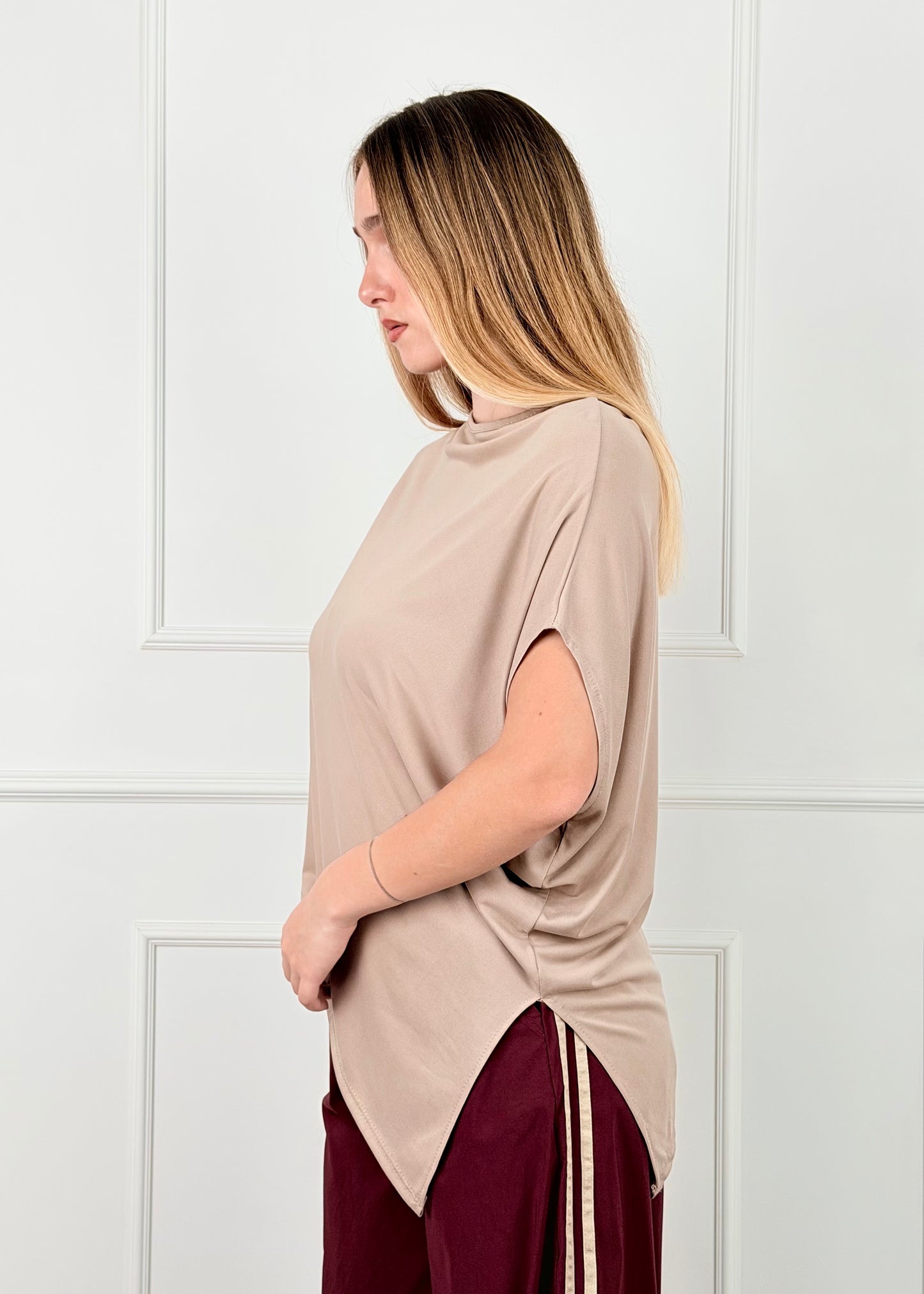 M61655 - T-SHIRT TAGLIO ASIMMETRICO